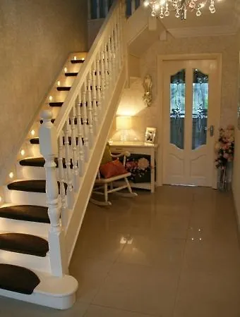 Bed & Breakfast Cherville